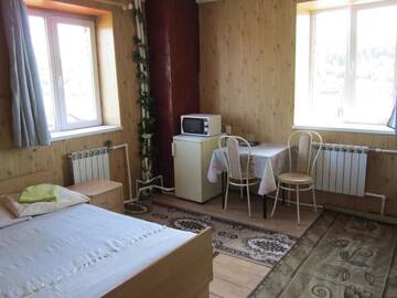Фото номера Стандартный двухместный номер с 1 кроватью или 2 отдельными кроватями Гостиница Гостевой дом на Речной г. Кандалакша 6